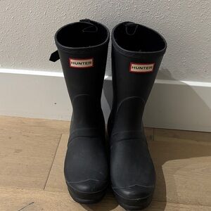 Hunter Woman’s Black Waterproof Rain Boots